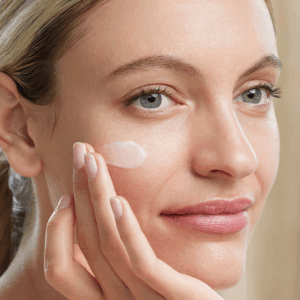Sensai - Absolute Silk Illuminative Cream - immagine 3