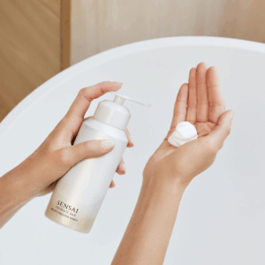 Sensai - Absolute Silk Micro Mousse Wash - immagine 4