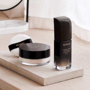 Sensai -  Flawless Satin Moisture Foundation - immagine 4